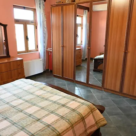 Vila Villa! *