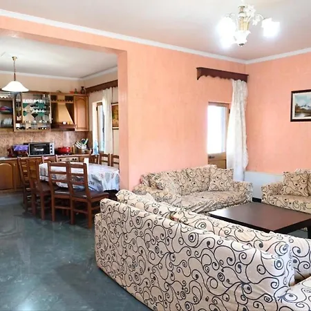 Villa! Villa